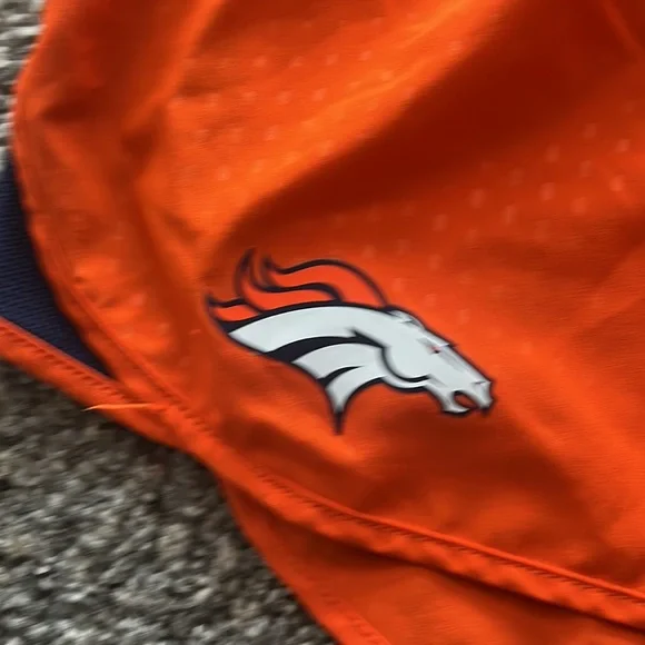 Women’s Denver Broncos Nike Dri Fit Running shorts S - Picture 2 of 5